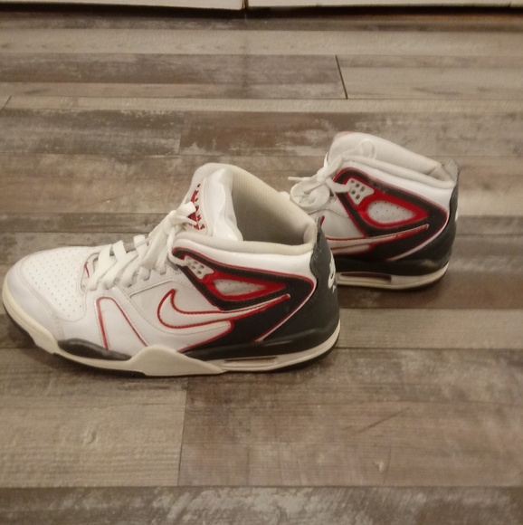Nike Other - Nike flight sneakers